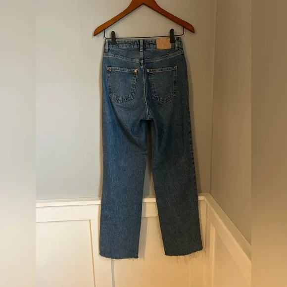 ZARA High Rise Straight Leg Ankle Length Rae Hem Jeans in Medium Wash Blue XS - Picture 9 of 9